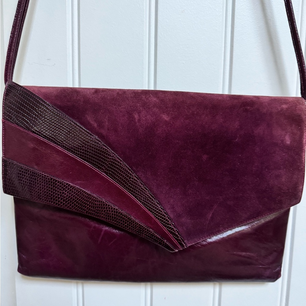 VTG Bruno Magli Burgundy Leather/Suede Contrast Shoulder Purse/Clutch. 11.5x8x.5